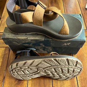 Chaco Mega Z size 9 Mens